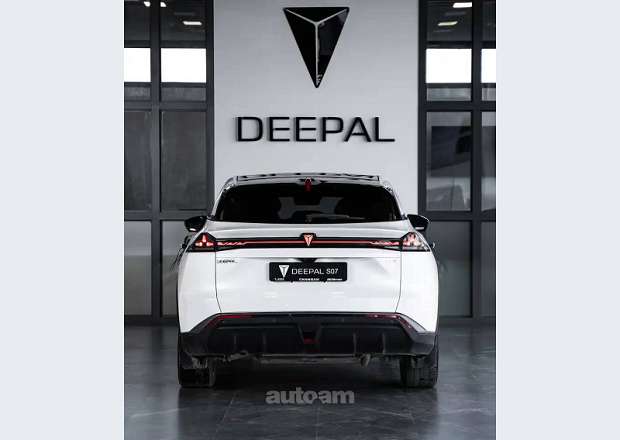 Changan Deepal S07