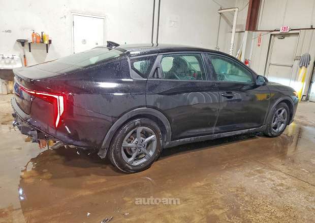 Kia K4