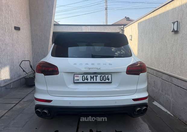 Porsche Cayenne