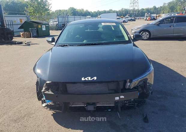 Kia K4