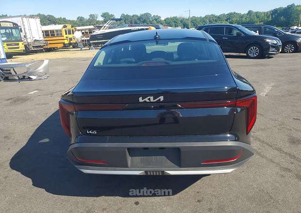 Kia K4