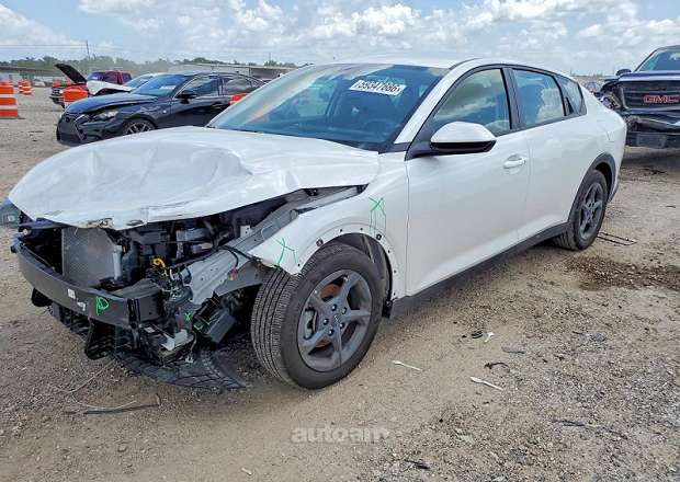 Kia K4