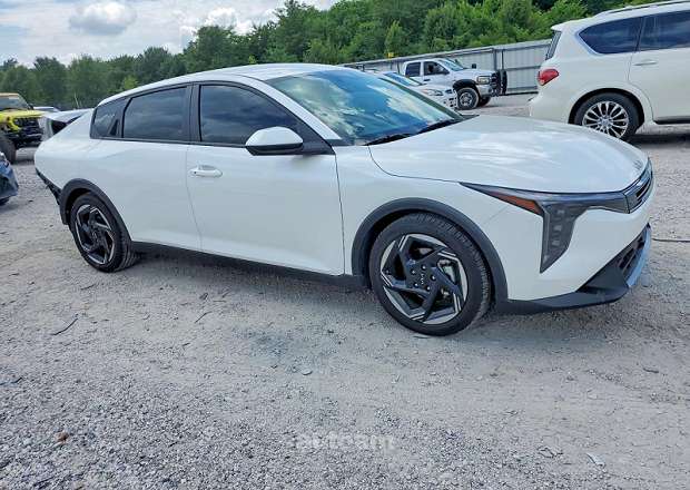 Kia K4