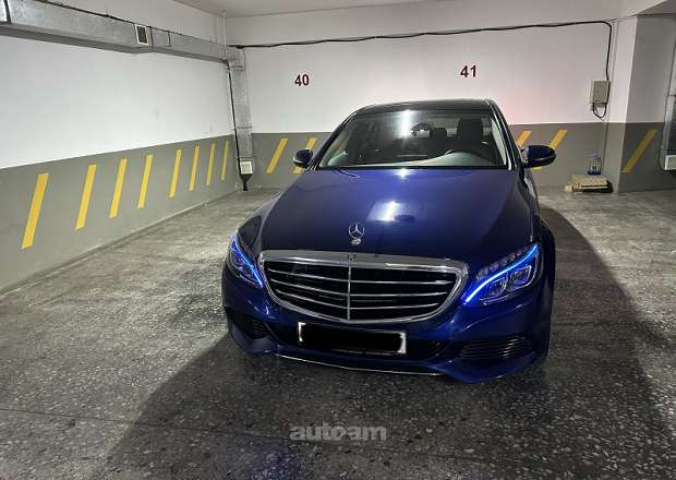 Mercedes-Benz C 180