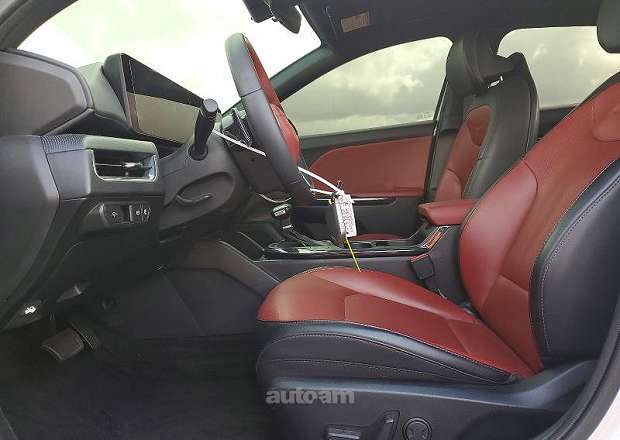 Kia K4