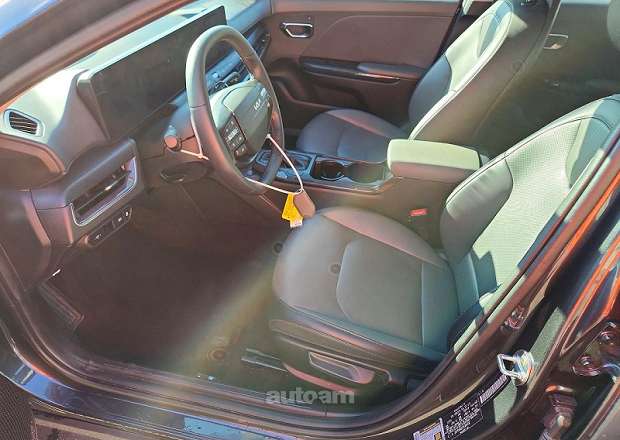 Kia K4