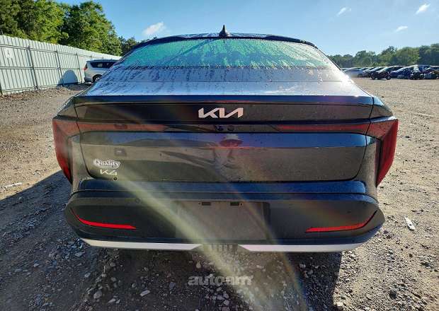 Kia K4