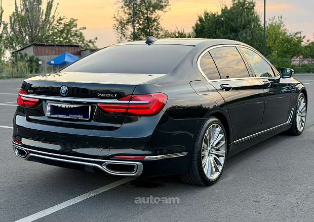 BMW 750 2016 — фото 4