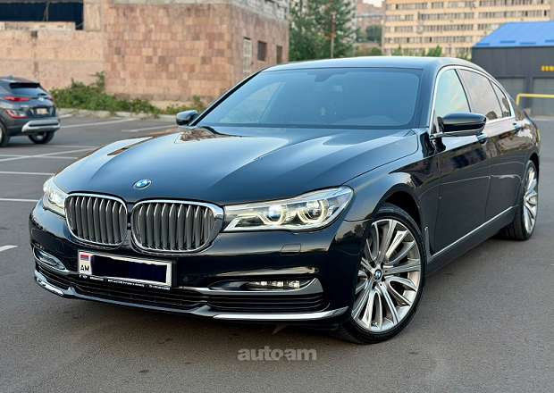 BMW 750 2016 — фото 1