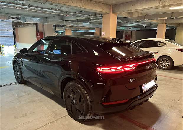 BYD Song  L