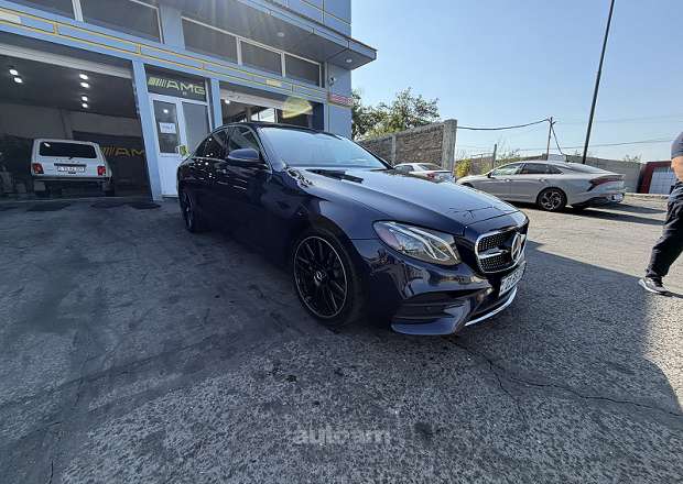 Mercedes-Benz E 300 2018 — լուսանկար 1