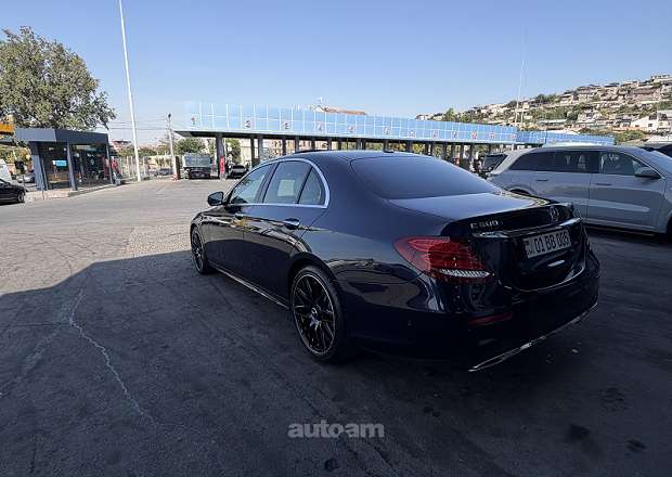 Mercedes-Benz E 300 2018 — լուսանկար 6