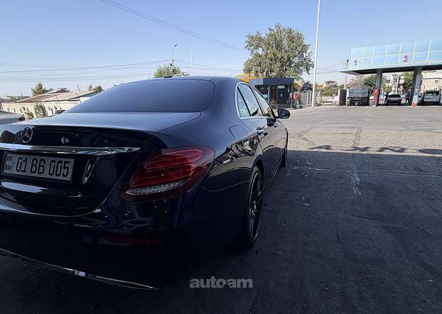 Mercedes-Benz E 300 2018 — լուսանկար 4