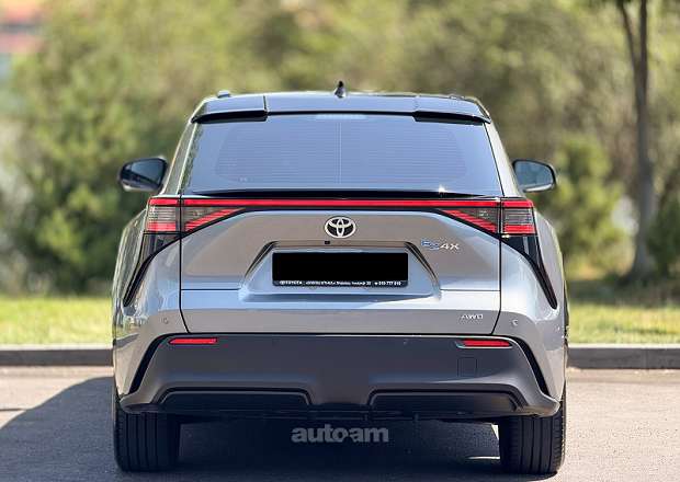 Toyota Bz4X 2023 — լուսանկար 5
