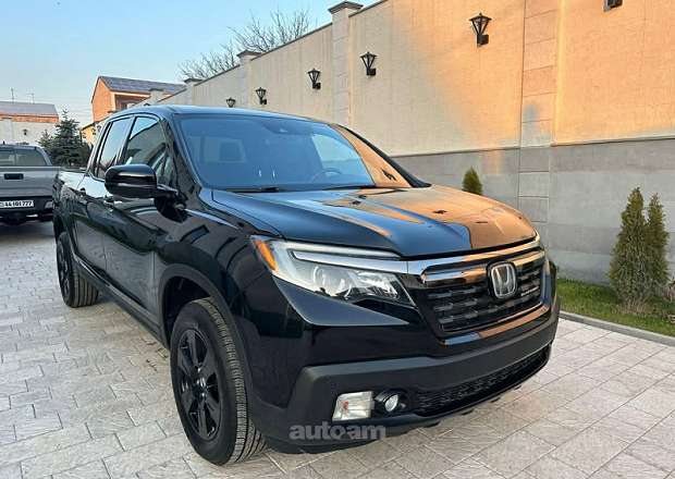 Honda Ridgeline 2017 — фото 1