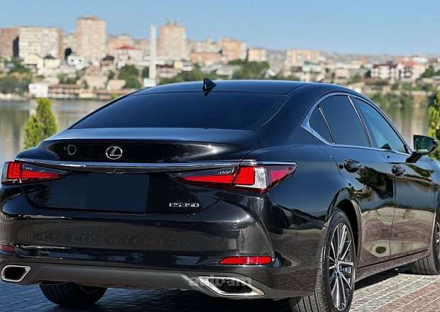 Lexus ES 350