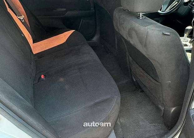 Nissan Altima 2015 — լուսանկար 12