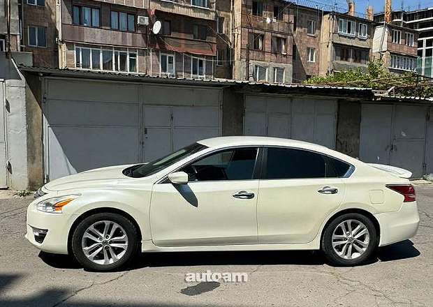Nissan Altima 2015 — լուսանկար 3