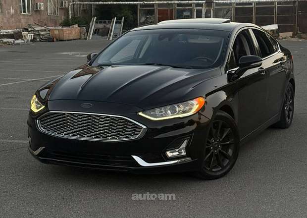 Ford Fusion 2017 — фото 1