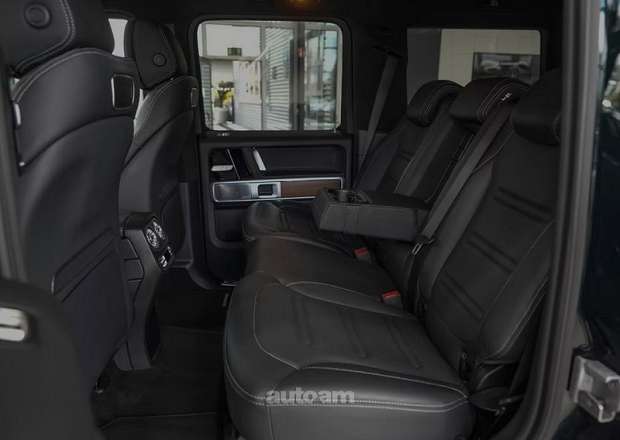 Mercedes-Benz G 500