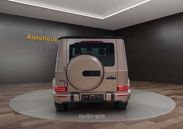Mercedes-Benz G 500
