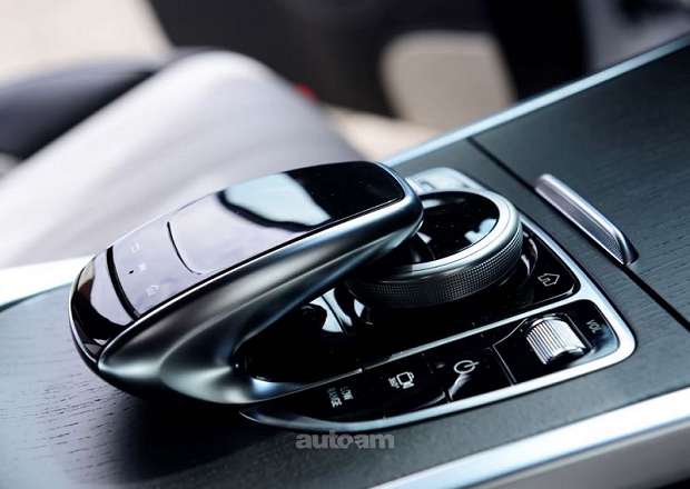 Mercedes-Benz G 500