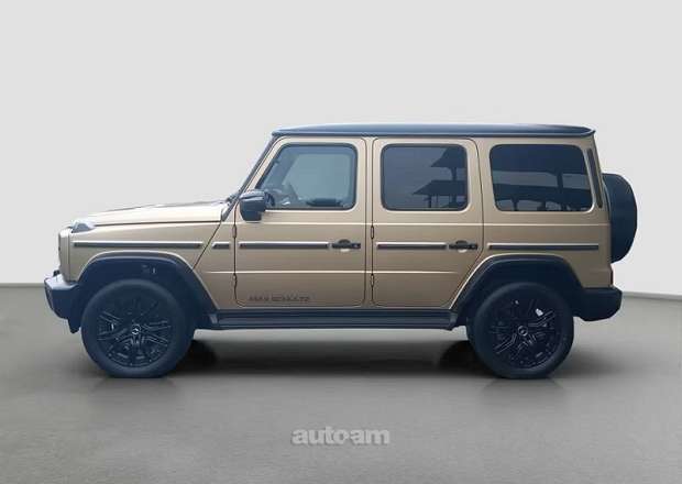 Mercedes-Benz G 500