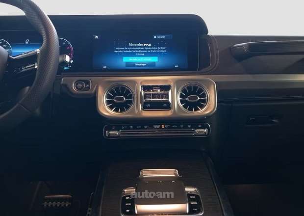Mercedes-Benz G 500