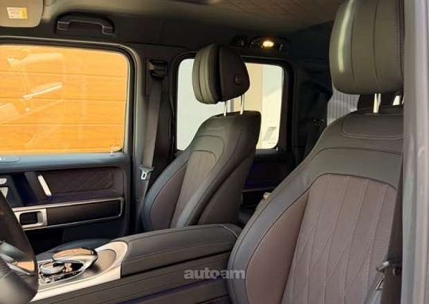 Mercedes-Benz G 500