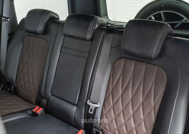Mercedes-Benz G 500