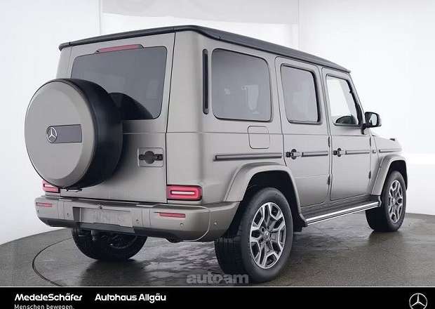 Mercedes-Benz G 500