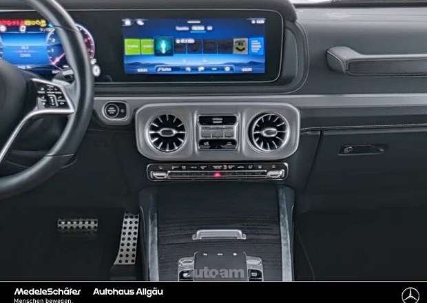 Mercedes-Benz G 500