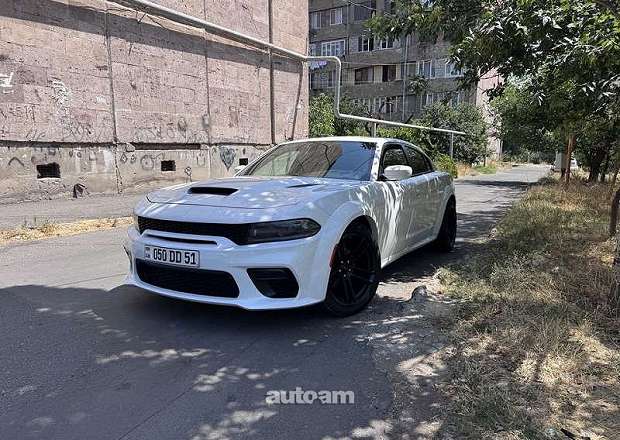 Dodge Charger 2022 — լուսանկար 1