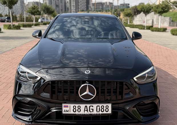 Mercedes-Benz C 300 2023 — photo 1