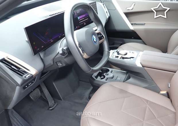 BMW iX