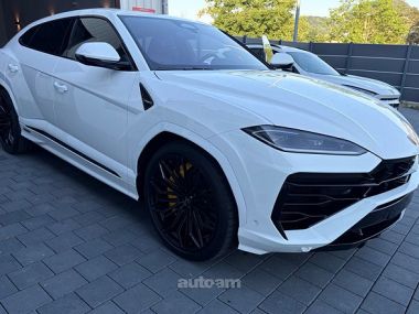 Lamborghini Urus  2026 