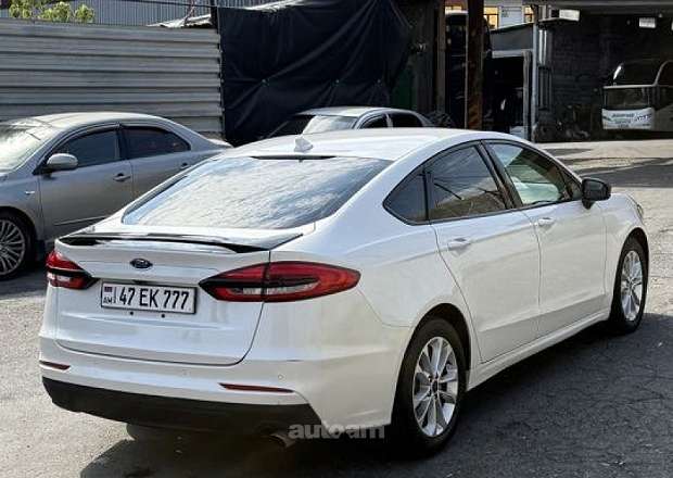 Ford Fusion