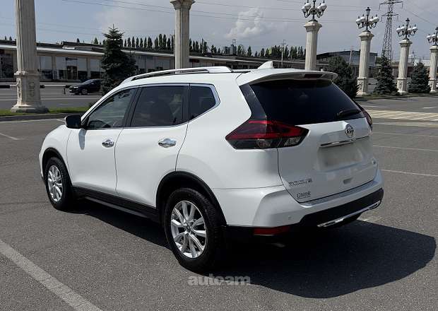 Nissan Rogue 2020 — լուսանկար 4