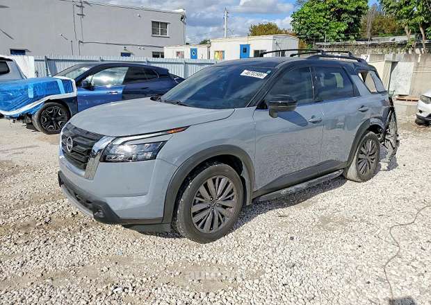 Nissan Pathfinder