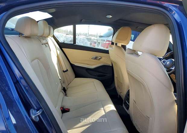 BMW 330