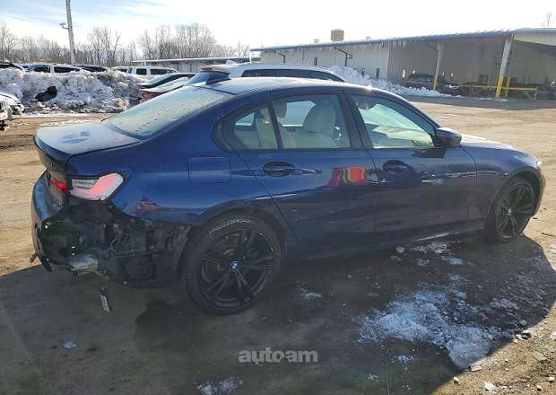 BMW 330