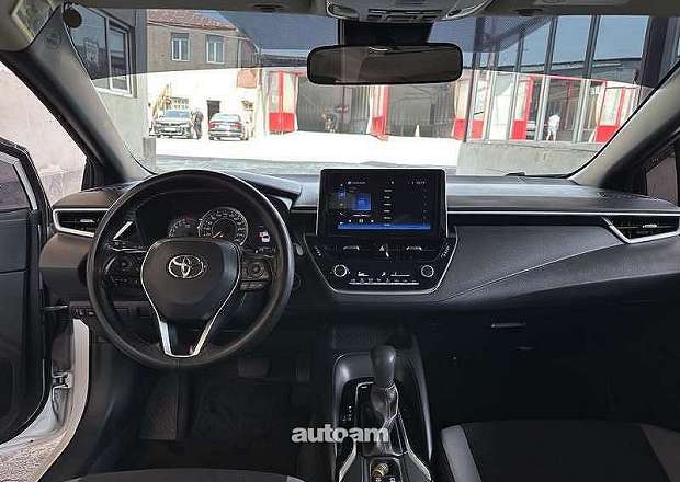 Toyota Corolla 2023 — լուսանկար 7