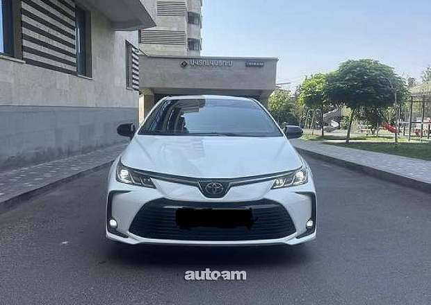 Toyota Corolla 2023 — լուսանկար 2