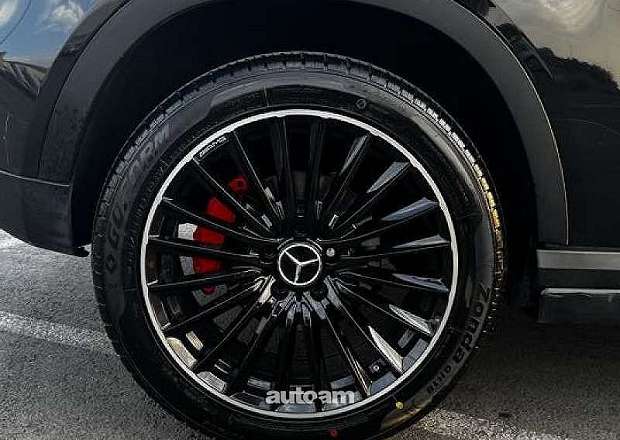 Mercedes-Benz GLA 250