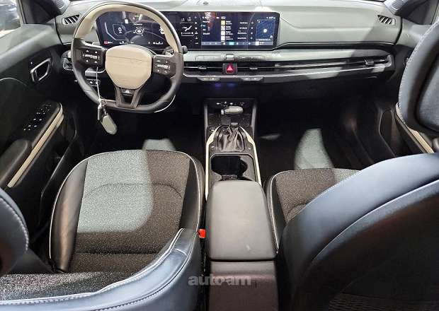 Kia K4