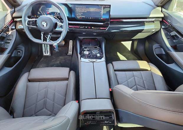 BMW 530