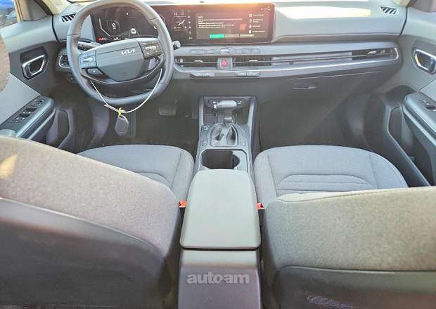 Kia K4
