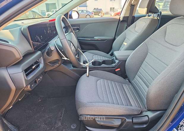 Kia K4