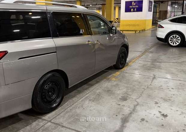 Nissan Quest