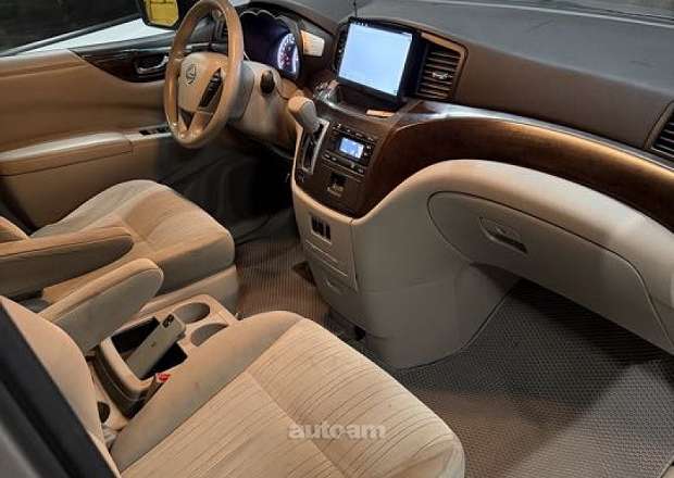 Nissan Quest